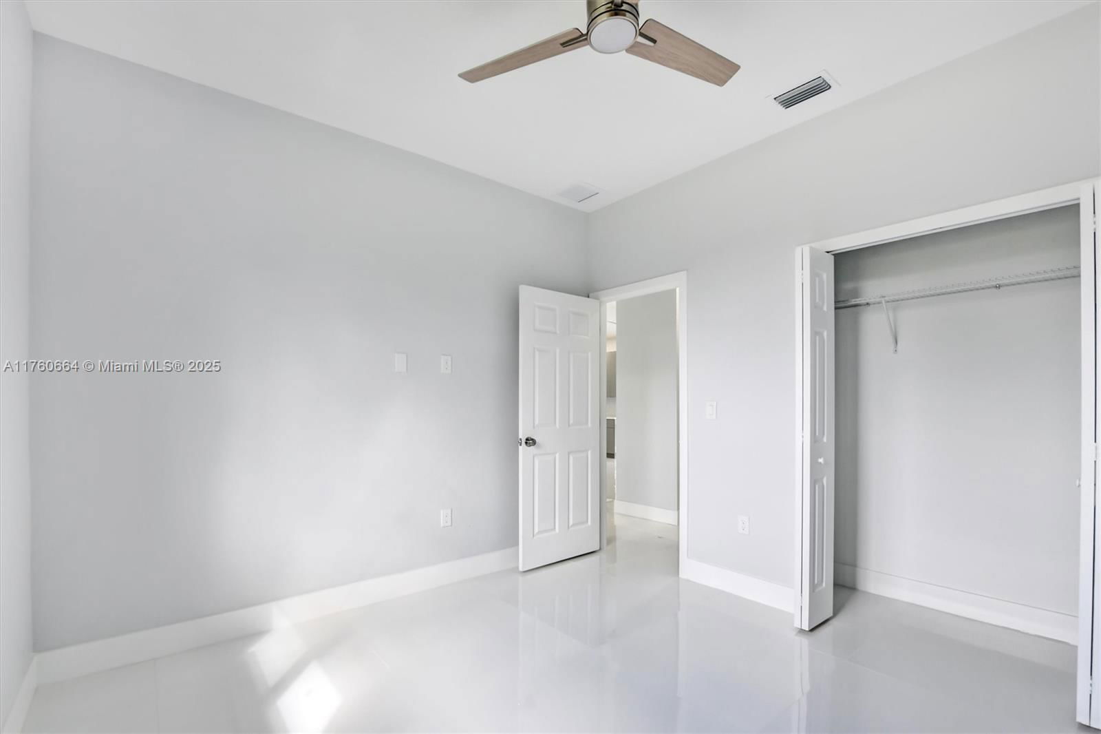 Real estate property located at 105 14th ST, Lee, Lehigh Acres, Lehigh Acres, FL