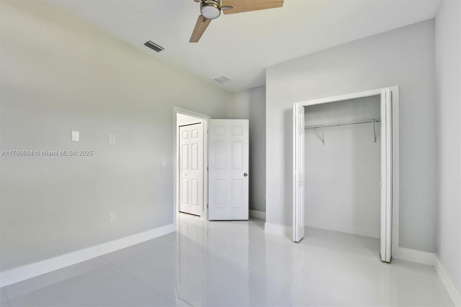 Real estate property located at 105 14th ST, Lee, Lehigh Acres, Lehigh Acres, FL