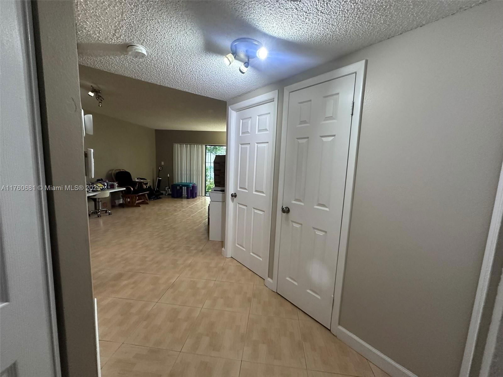 Real estate property located at 8290 Lake Dr #139, Miami-dade, Las Vistas At Doral Condo, Doral, FL