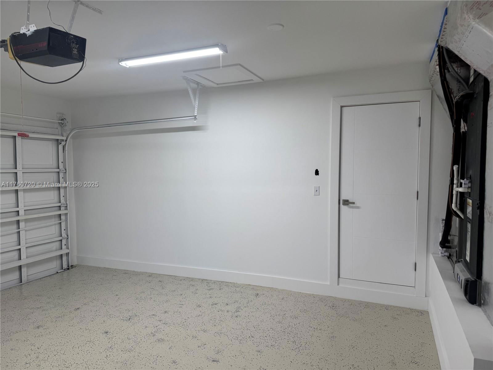 Real estate property located at 15690 153rd Ct, Miami-dade, Cassandra Estates, Miami, FL