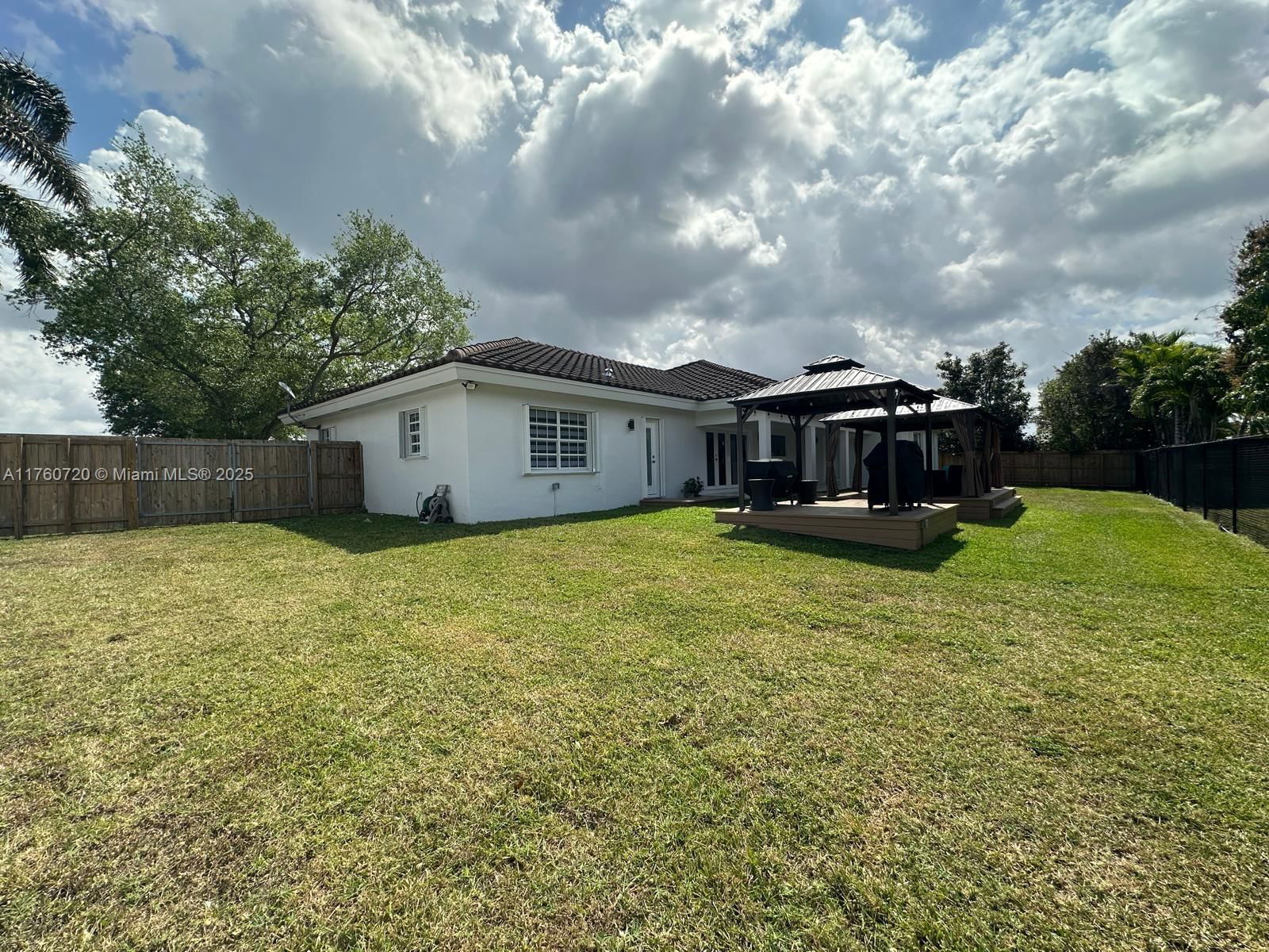 Real estate property located at 15690 153rd Ct, Miami-dade, Cassandra Estates, Miami, FL
