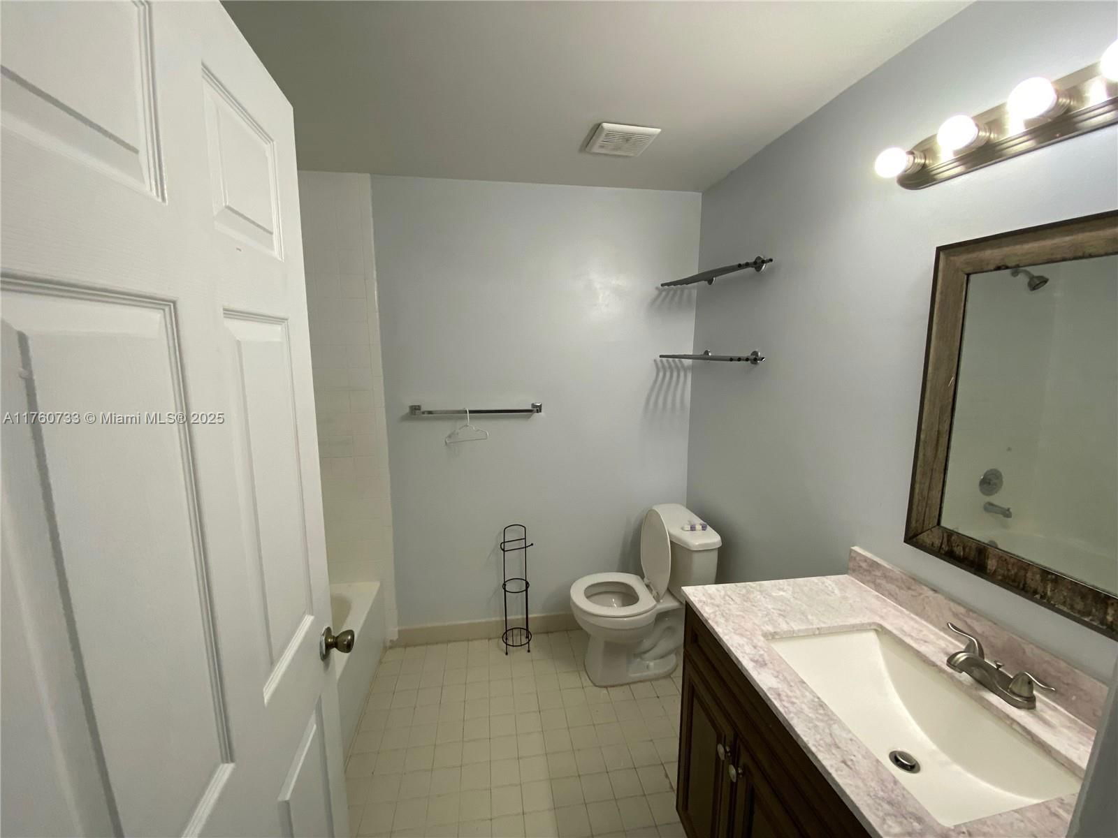 Real estate property located at 4393 Woodstock Dr C, Palm Beach, Westchester Townhouses, West Palm Beach, FL