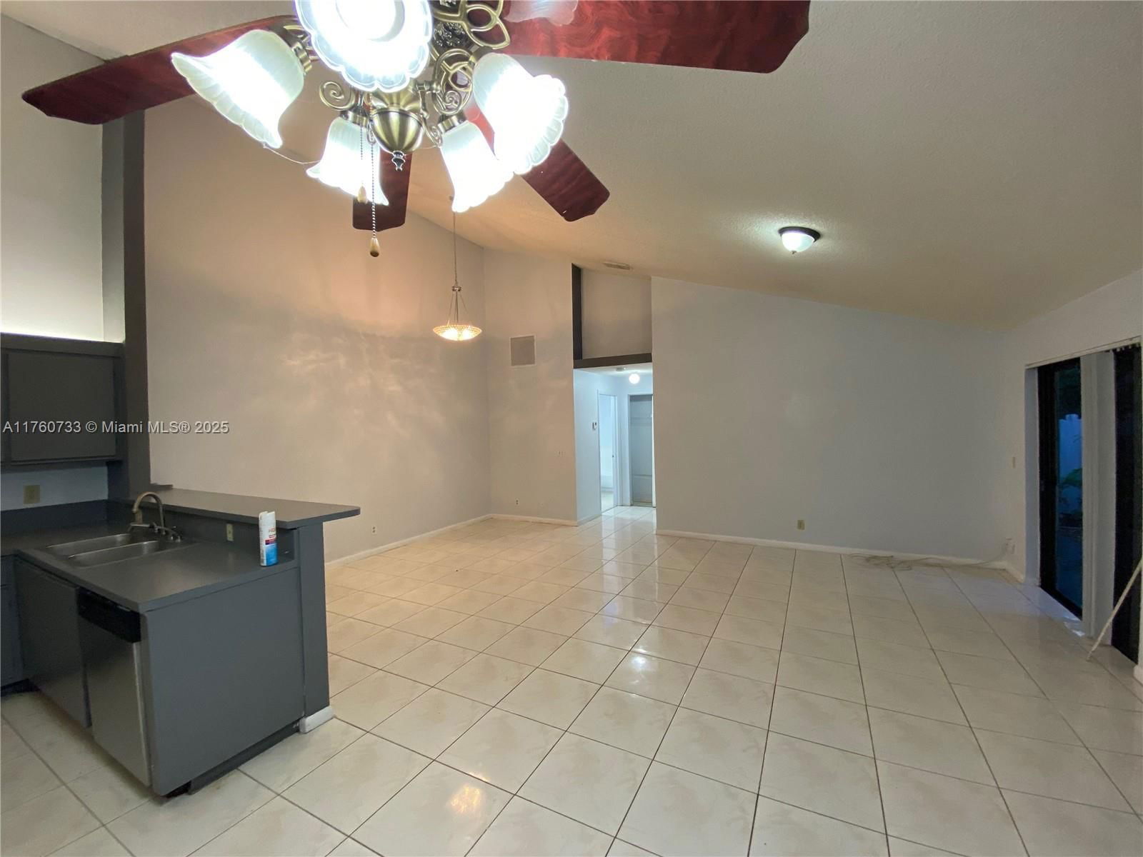 Real estate property located at 4393 Woodstock Dr C, Palm Beach, Westchester Townhouses, West Palm Beach, FL