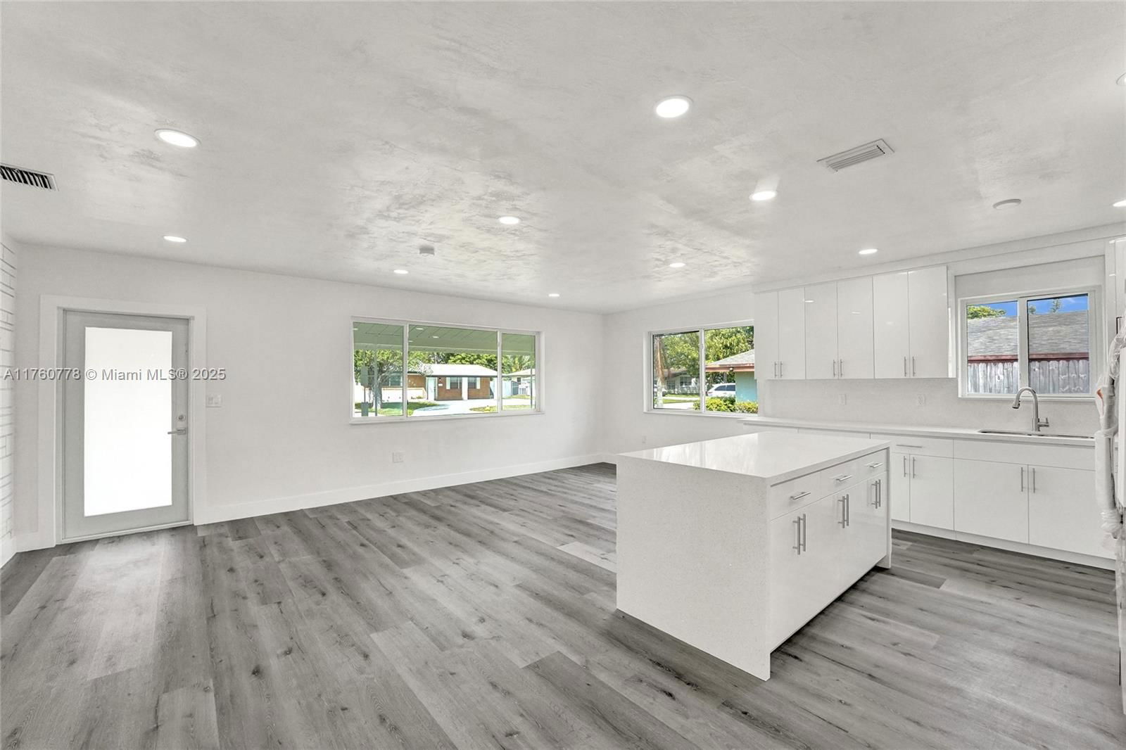 Real estate property located at 2281 Havana Dr, Broward, Miramar Sec 8, Miramar, FL