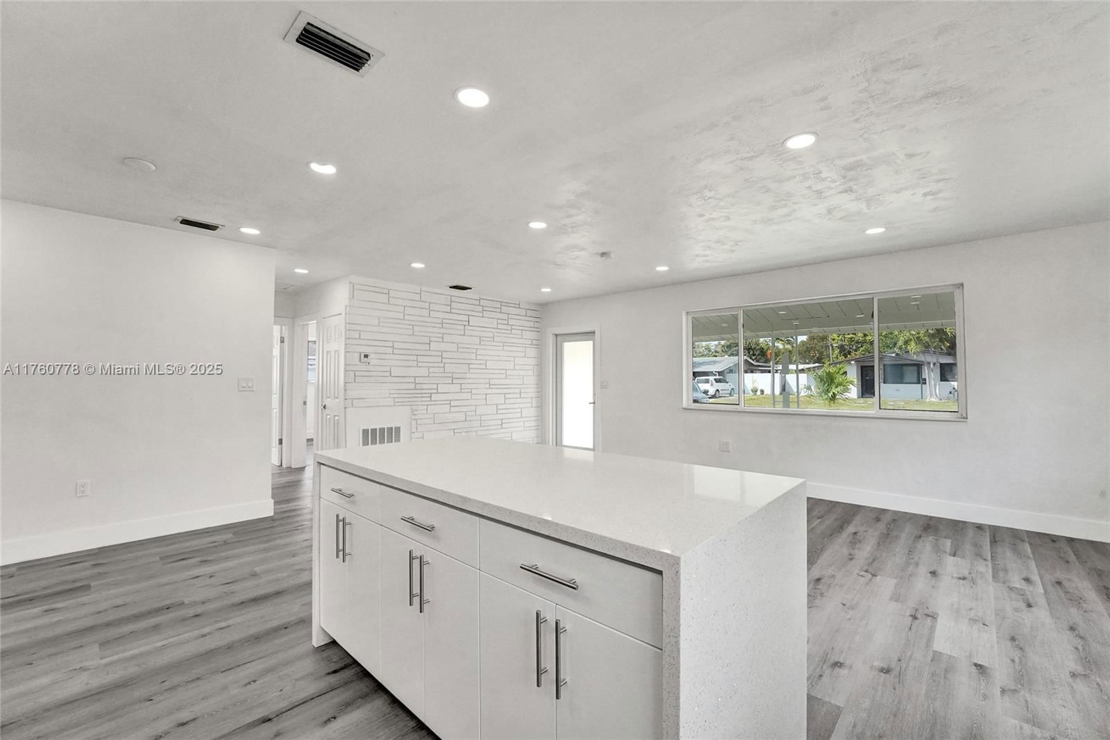 Real estate property located at 2281 Havana Dr, Broward, Miramar Sec 8, Miramar, FL
