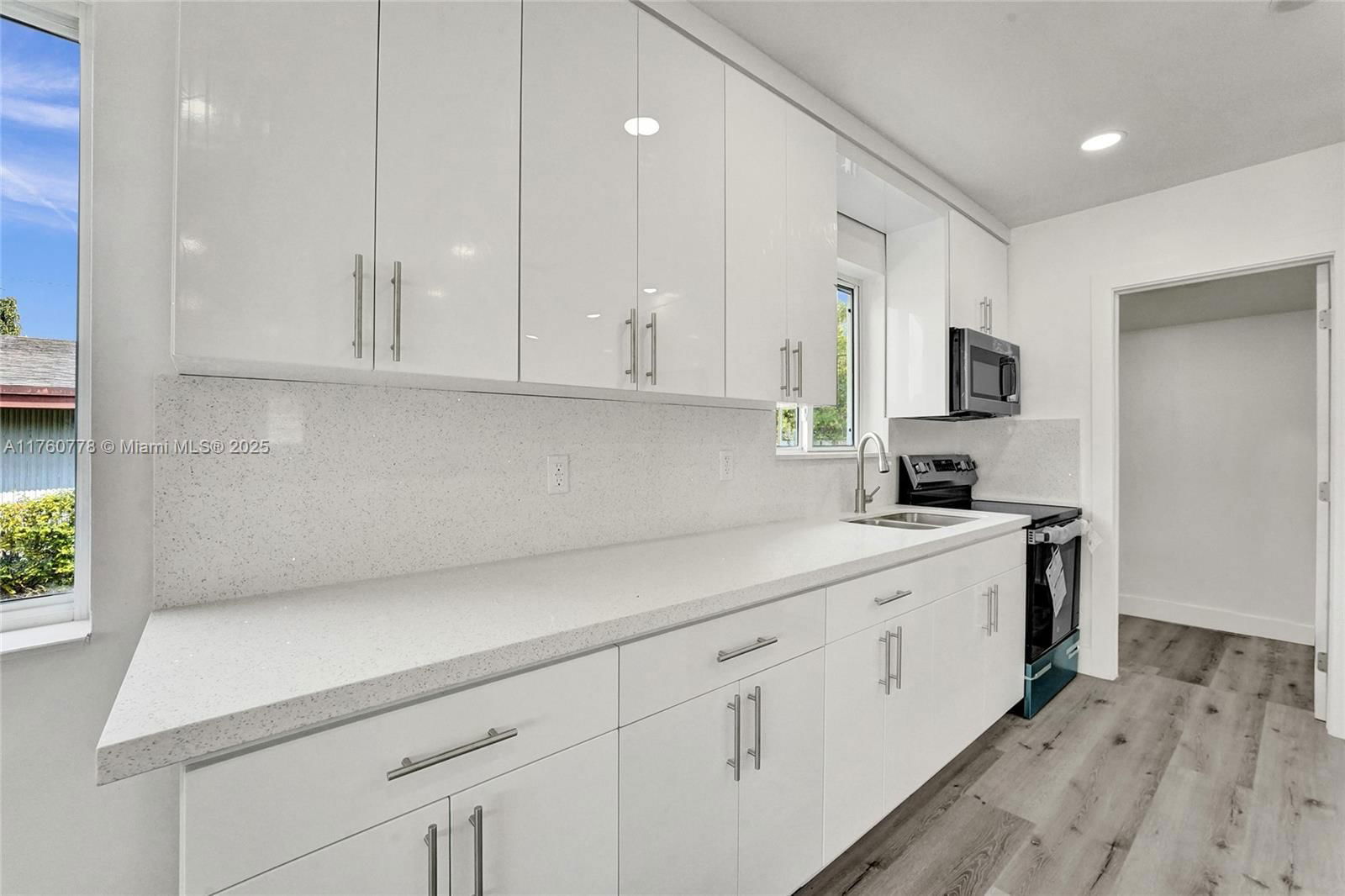Real estate property located at 2281 Havana Dr, Broward, Miramar Sec 8, Miramar, FL