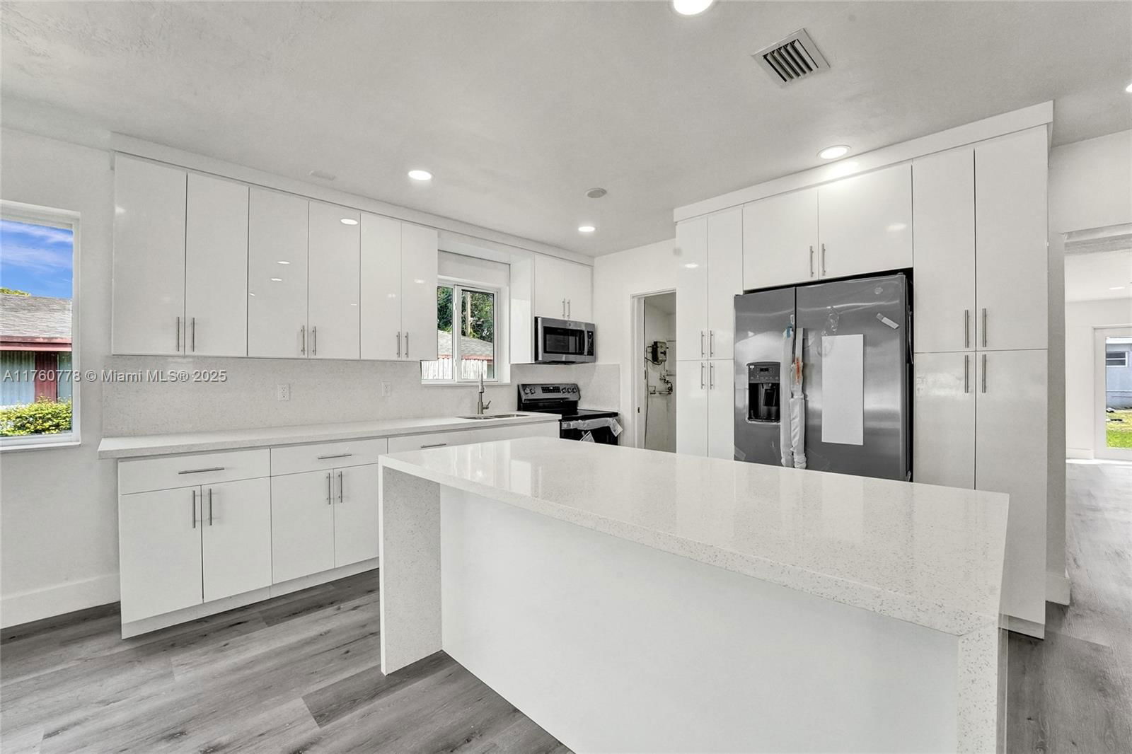 Real estate property located at 2281 Havana Dr, Broward, Miramar Sec 8, Miramar, FL