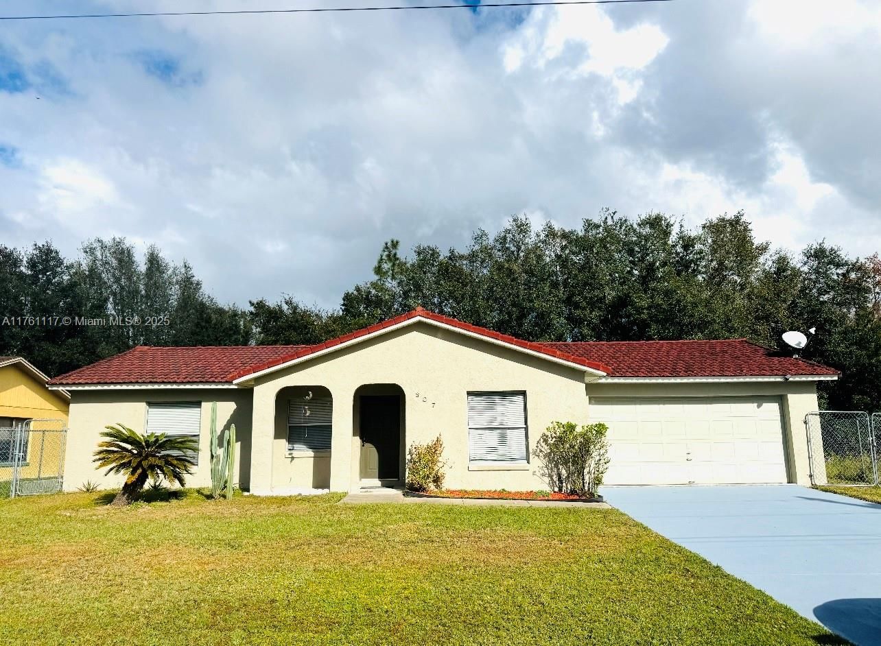 Real estate property located at 807 Mountbatten Lane, Osceola, Poinciana, Kissimmee, FL