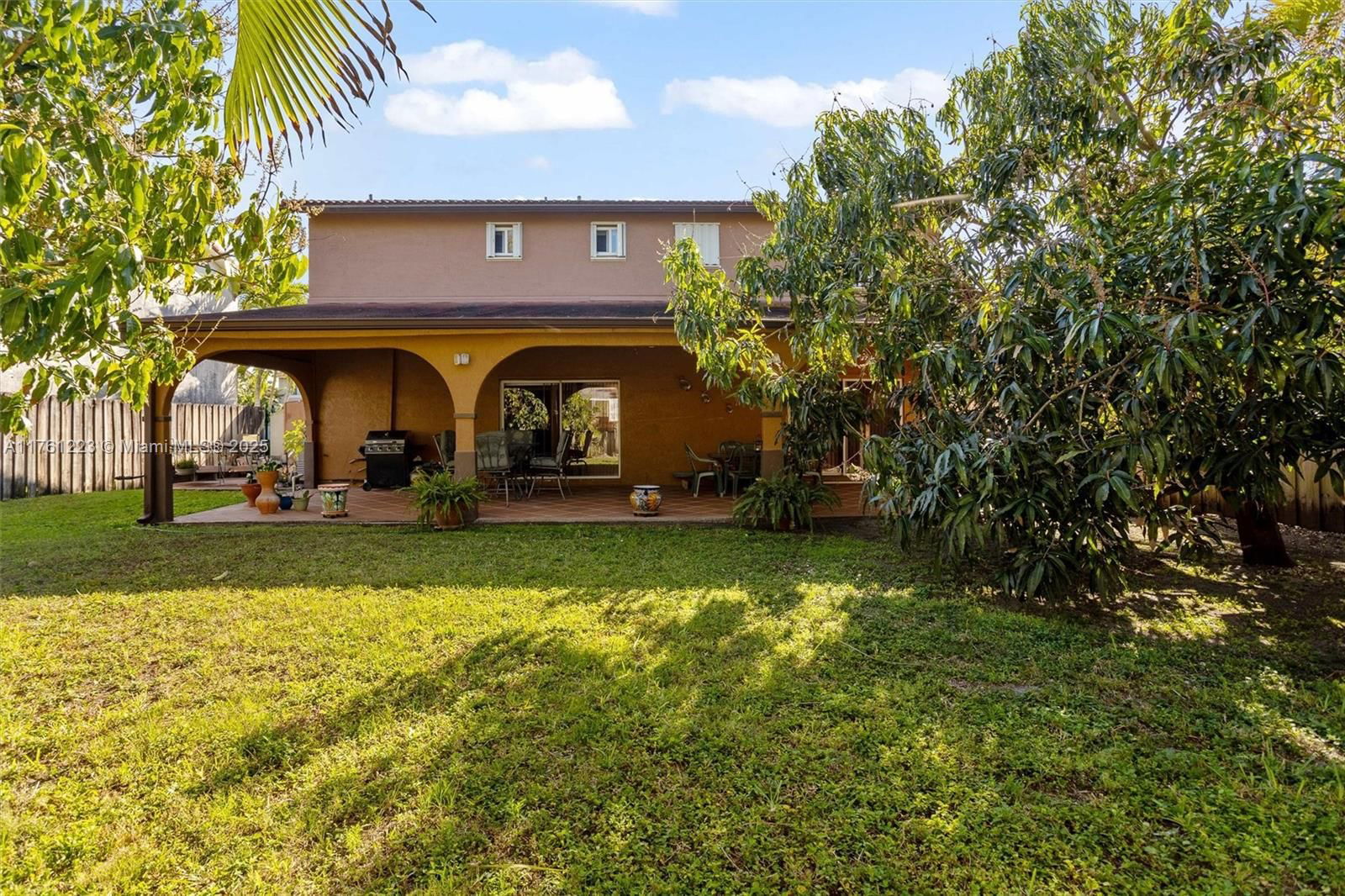 Real estate property located at 18124 154th Ave, Miami-dade, Majestic Estates 1st Addn, Miami, FL