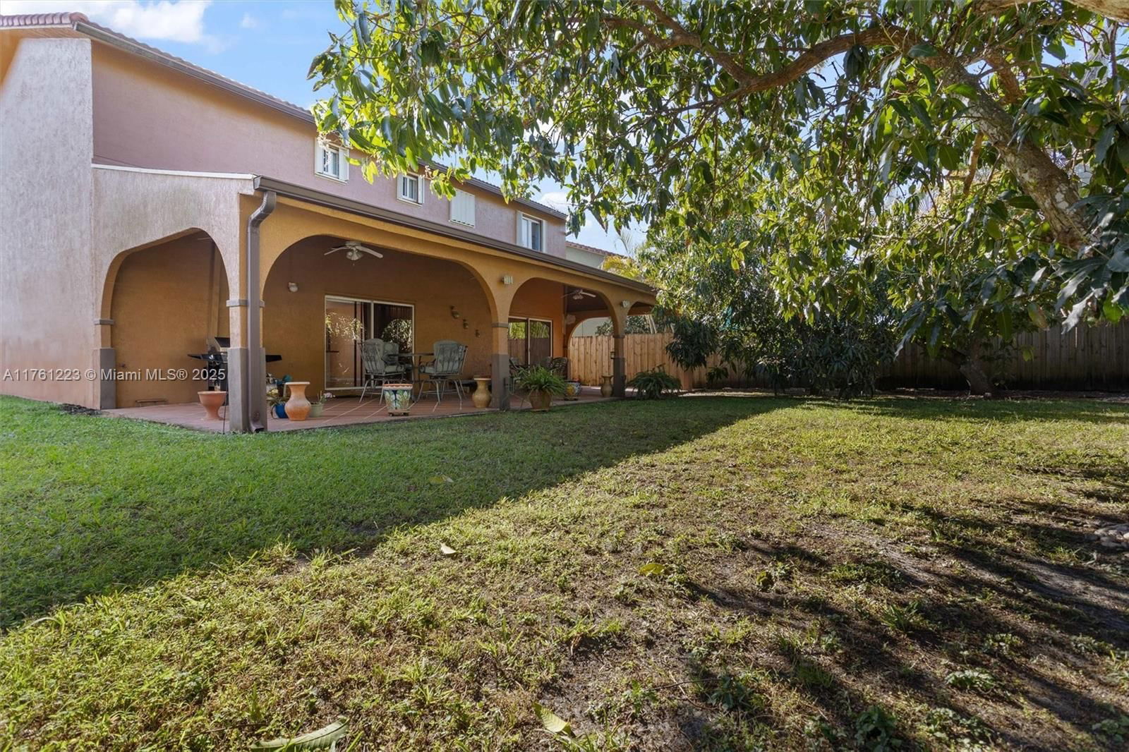 Real estate property located at 18124 154th Ave, Miami-dade, Majestic Estates 1st Addn, Miami, FL