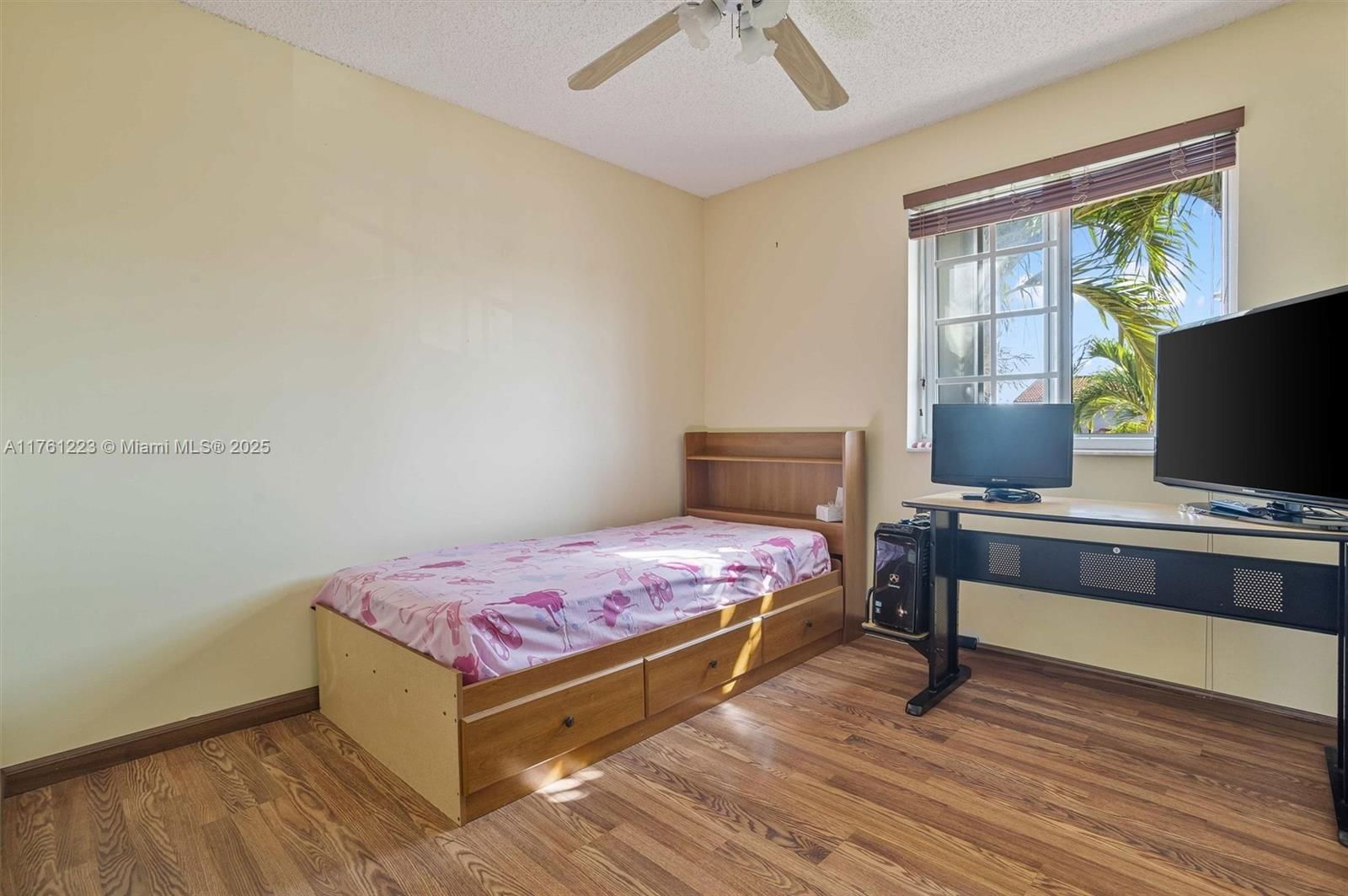 Real estate property located at 18124 154th Ave, Miami-dade, Majestic Estates 1st Addn, Miami, FL