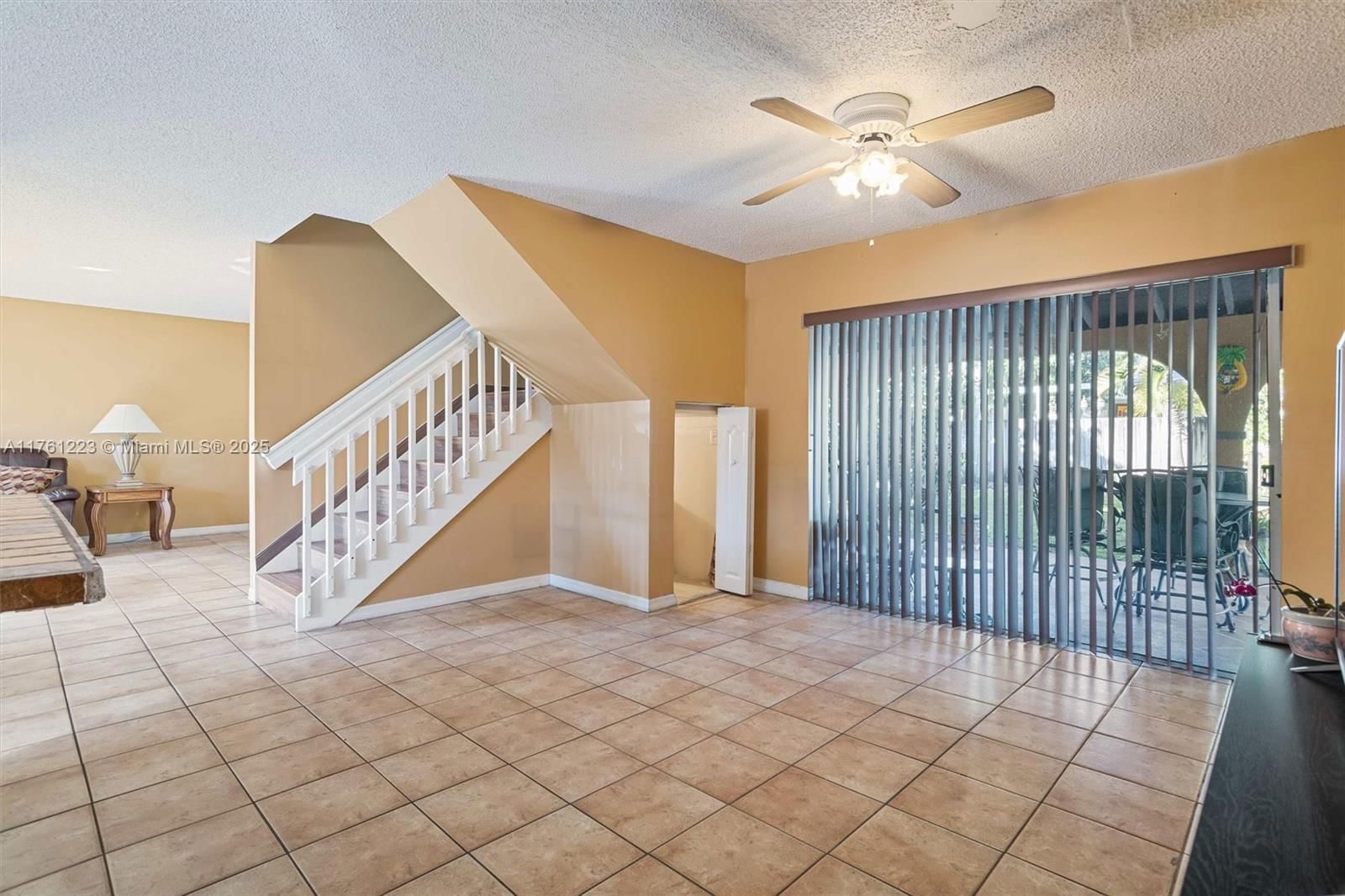 Real estate property located at 18124 154th Ave, Miami-dade, Majestic Estates 1st Addn, Miami, FL