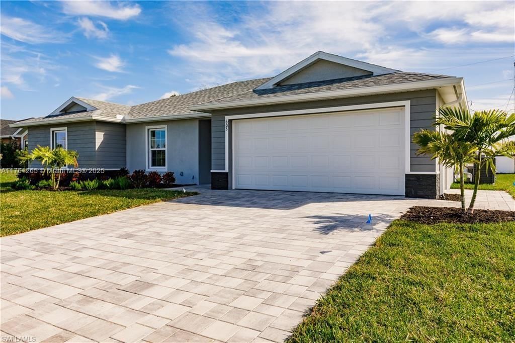 Real estate property located at 25147 Alcazar Dr, Charlotte, Burnt Store Village, Punta Gorda, FL