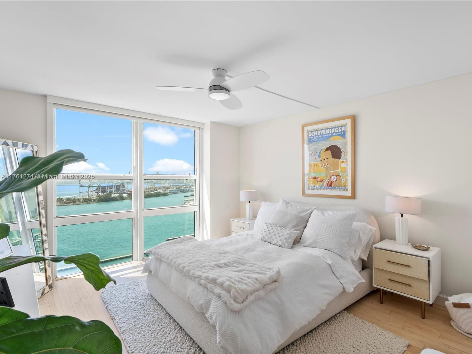 Real estate property located at 90 Alton Rd #2406, Miami-dade, Yacht Club At Portofino C, Miami Beach, FL