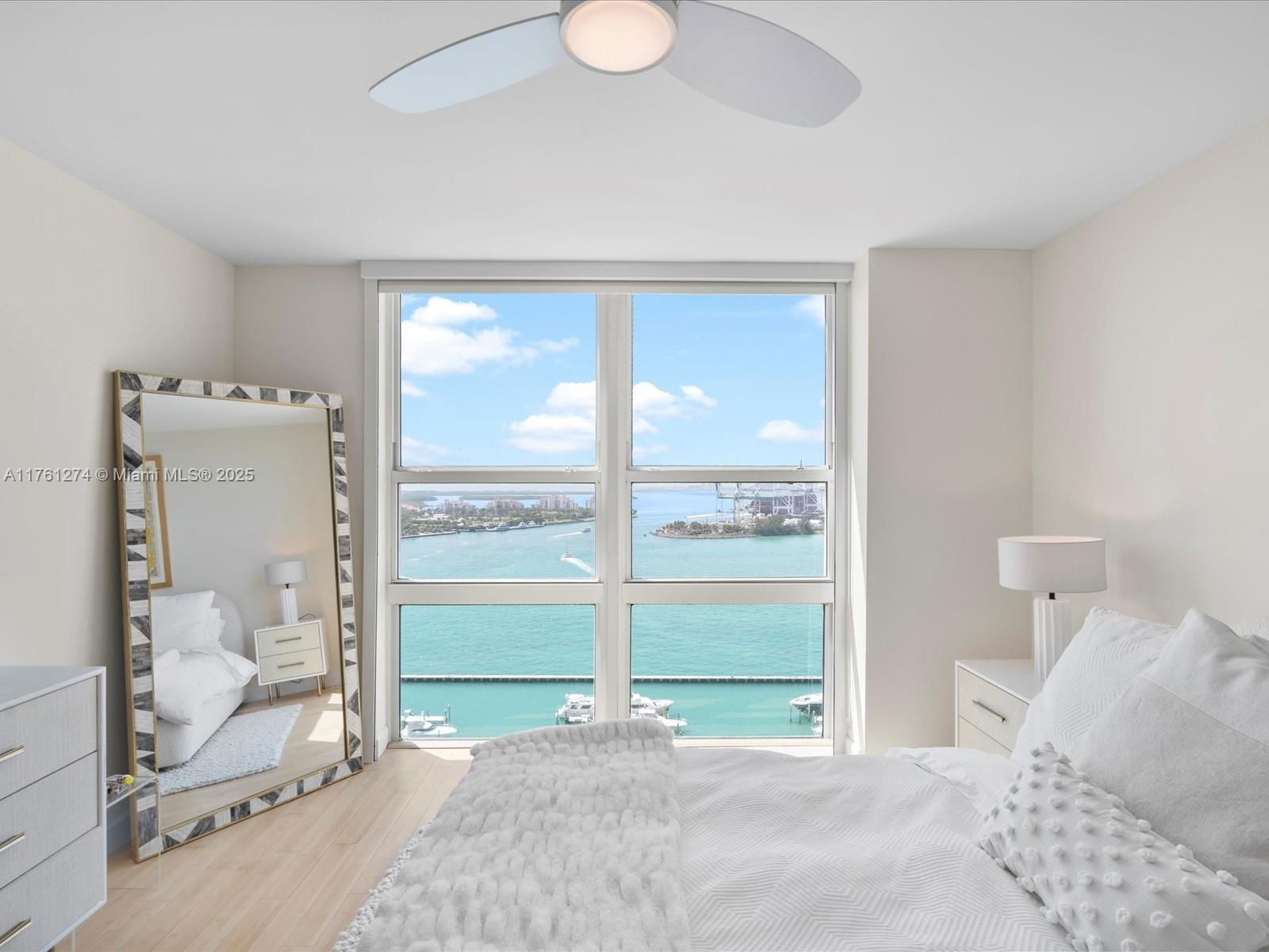 Real estate property located at 90 Alton Rd #2406, Miami-dade, Yacht Club At Portofino C, Miami Beach, FL
