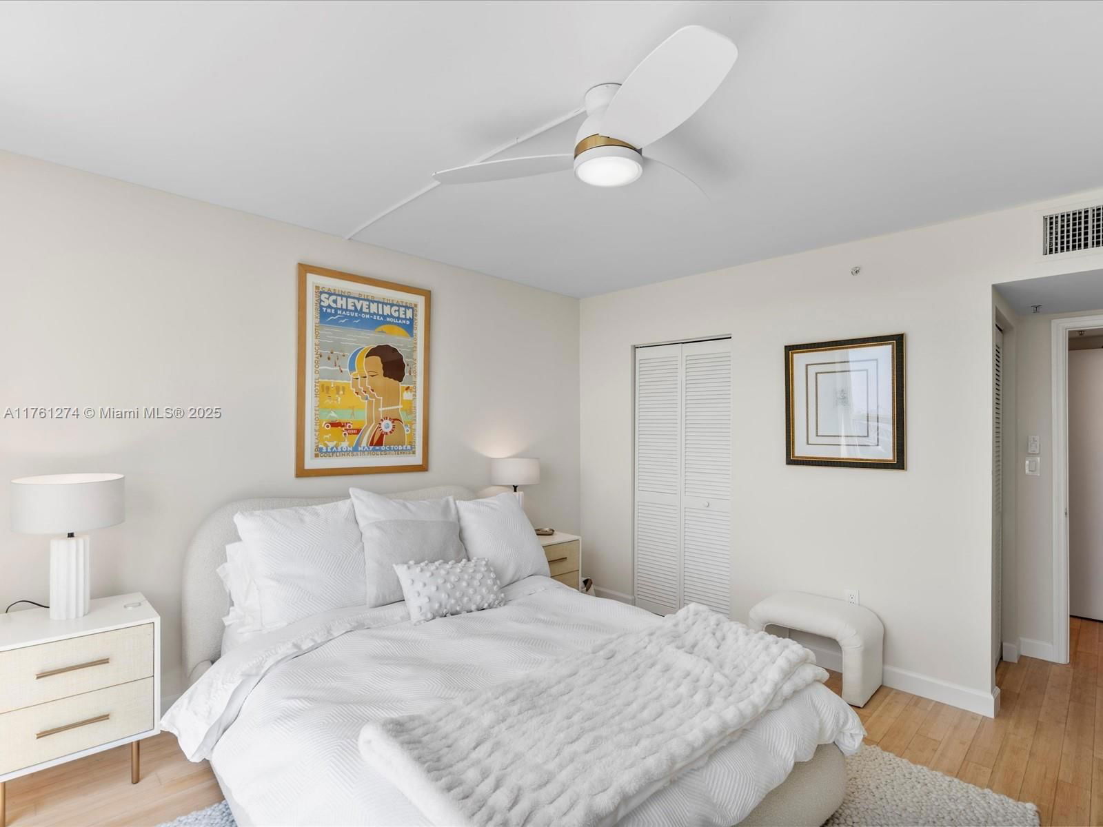 Real estate property located at 90 Alton Rd #2406, Miami-dade, Yacht Club At Portofino C, Miami Beach, FL