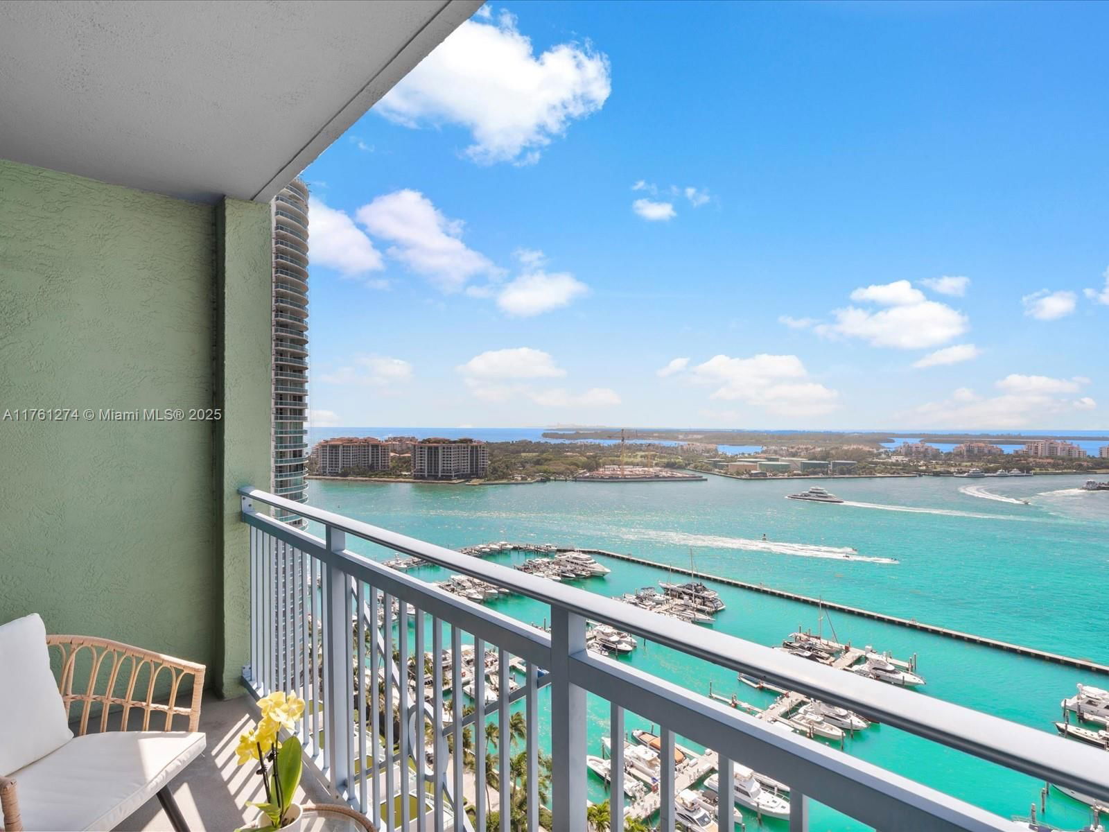 Real estate property located at 90 Alton Rd #2406, Miami-dade, Yacht Club At Portofino C, Miami Beach, FL