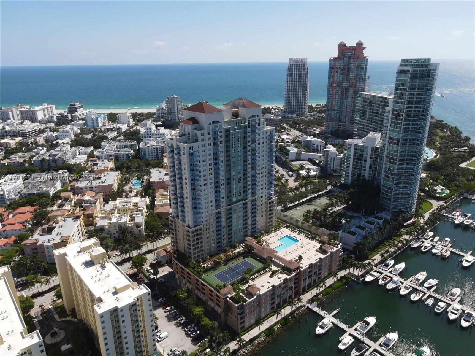 Real estate property located at 90 Alton Rd #2406, Miami-dade, Yacht Club At Portofino C, Miami Beach, FL