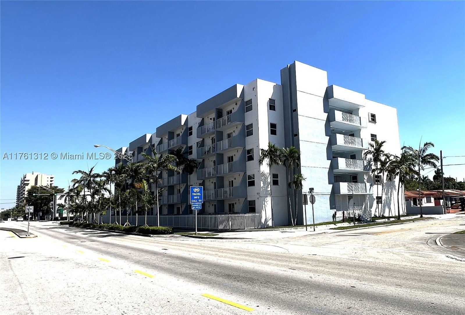 Real estate property located at 2575 27th Ave #205, Miami-dade, Marbella By The Grove Con, Miami, FL