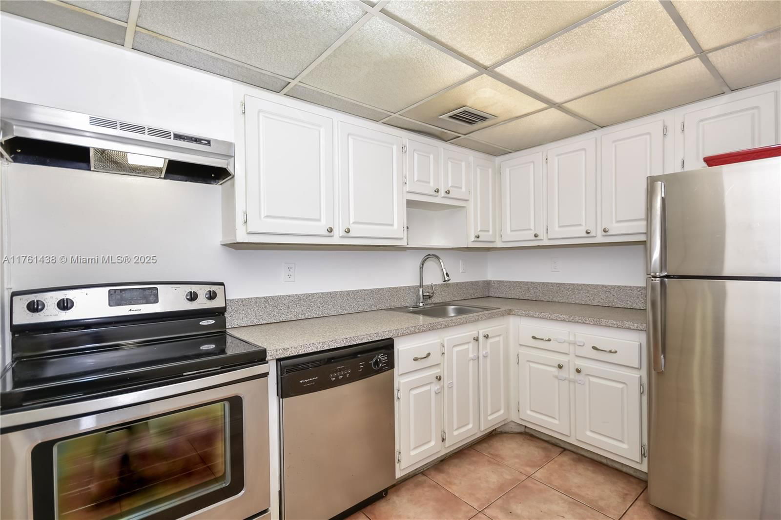 Real estate property located at 1805 Sans Souci Blvd #407, Miami-dade, Bayview Palms Condo, North Miami, FL