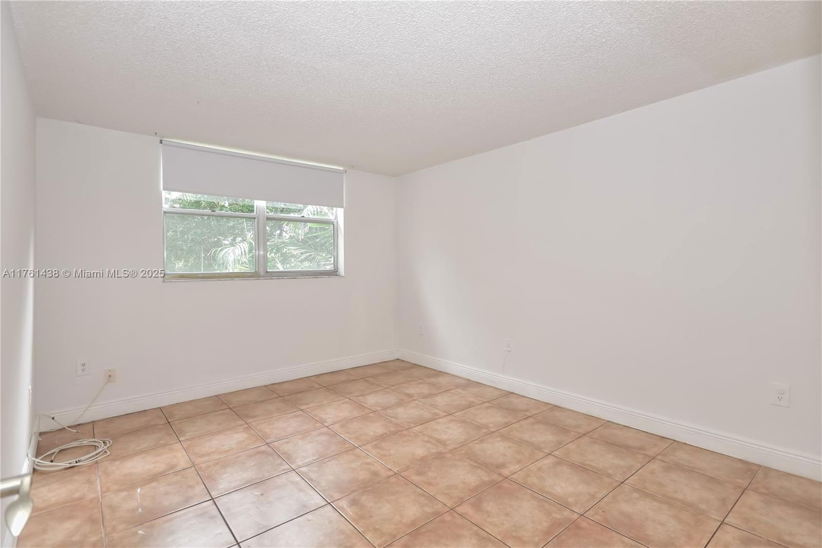 Real estate property located at 1805 Sans Souci Blvd #407, Miami-dade, Bayview Palms Condo, North Miami, FL