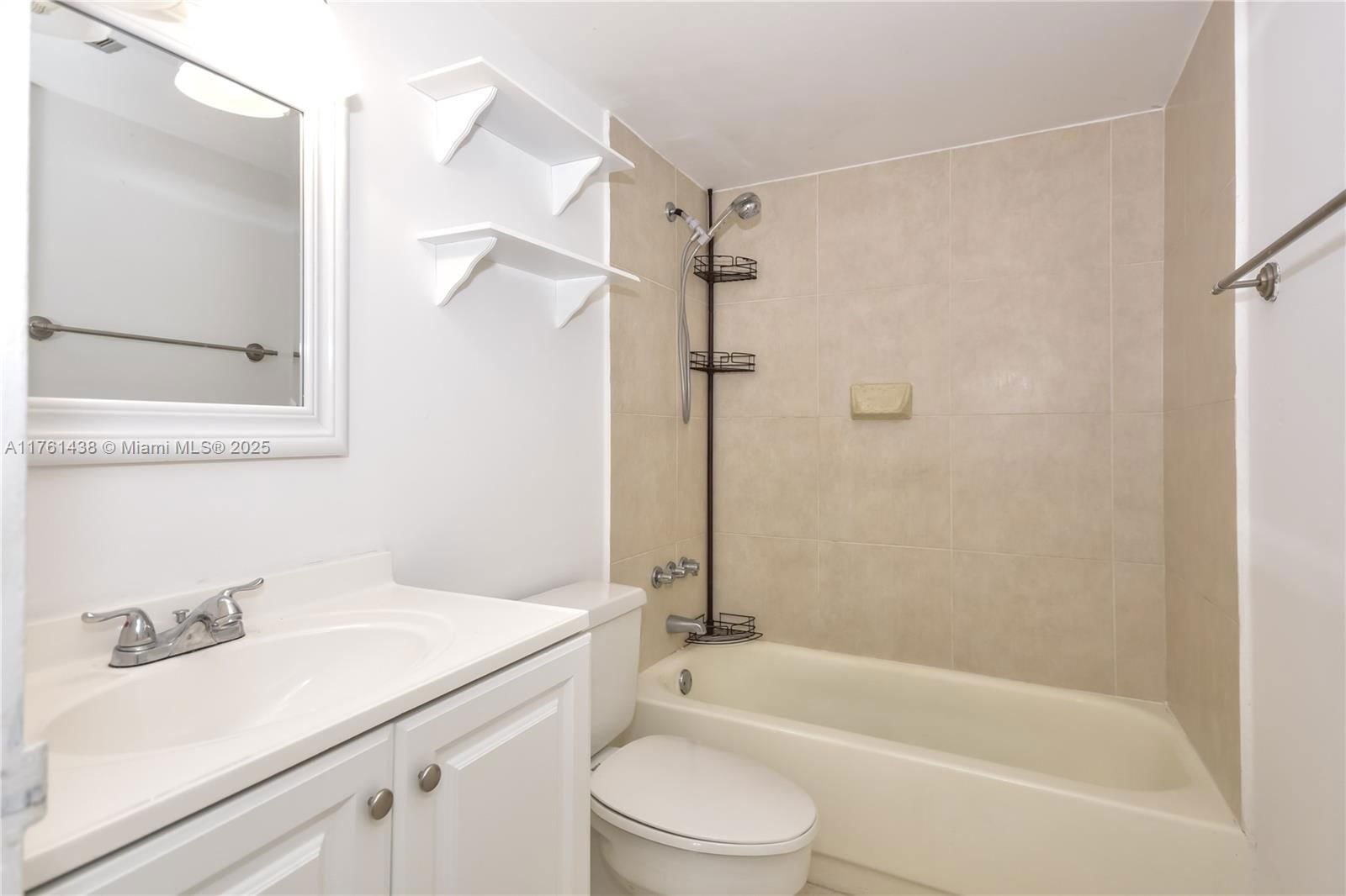Real estate property located at 1805 Sans Souci Blvd #407, Miami-dade, Bayview Palms Condo, North Miami, FL