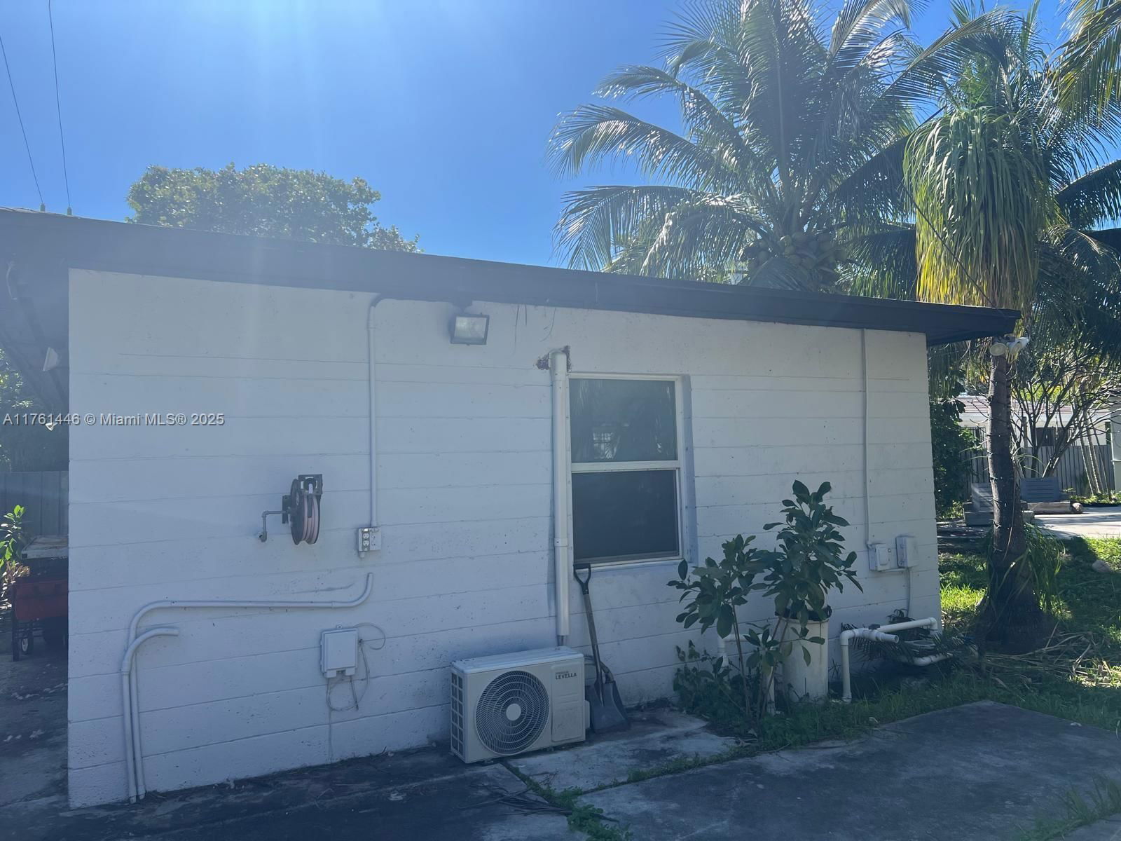 Real estate property located at 617 La Villa Dr, Miami-dade, Rev Pl Sec 2 Cc Estates, Miami Springs, FL