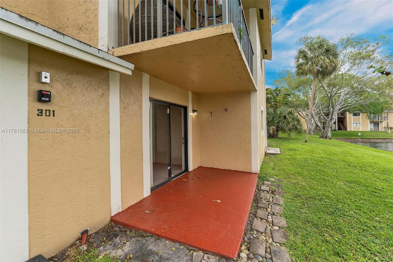 Real estate property located at 301 Palm Way #108, Broward, Palms Of Pembroke Condo, Pembroke Pines, FL