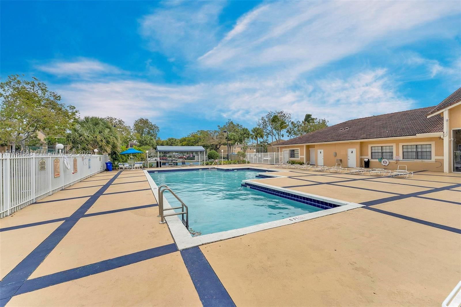 Real estate property located at 301 Palm Way #108, Broward, Palms Of Pembroke Condo, Pembroke Pines, FL