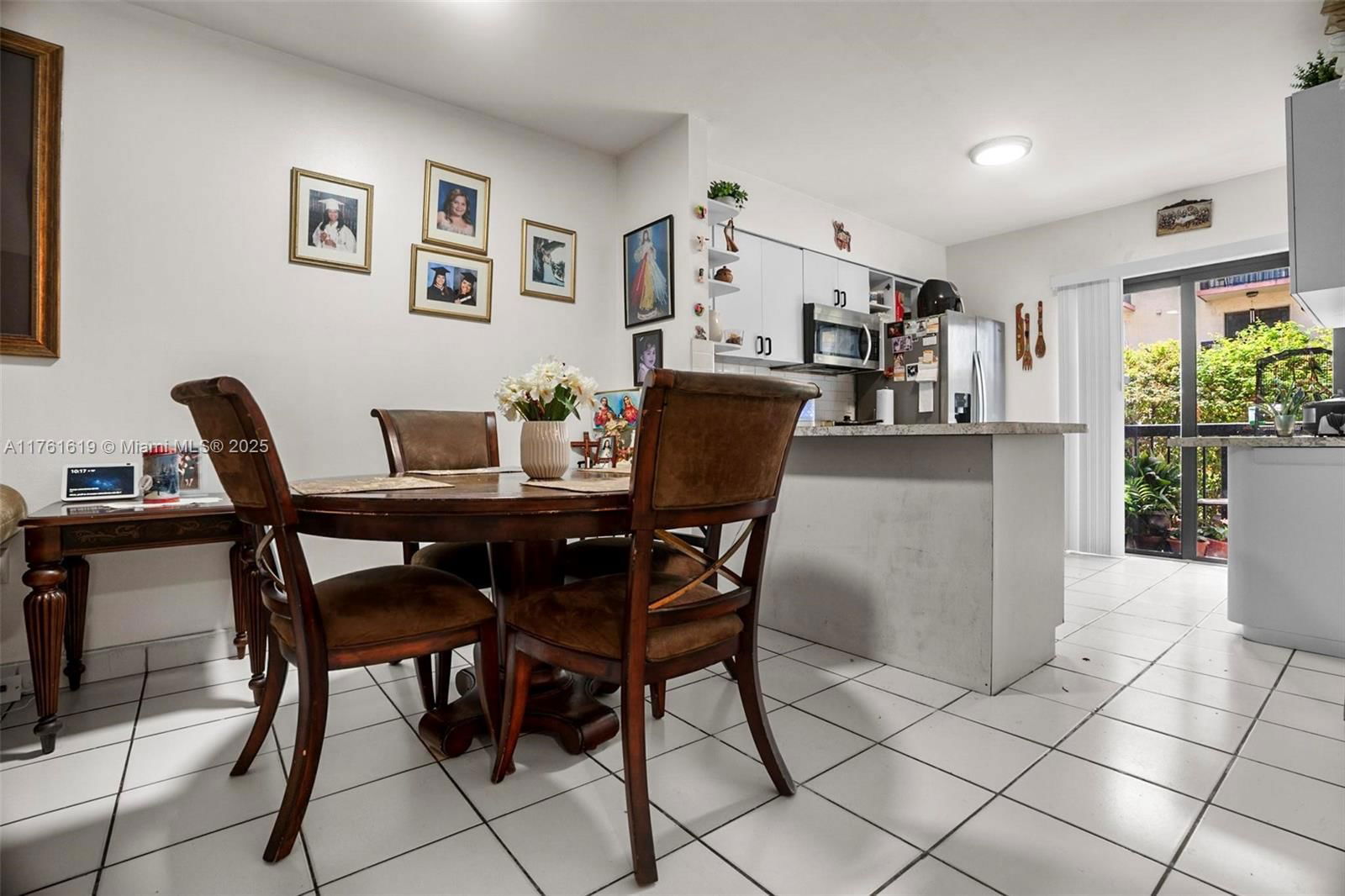 Real estate property located at 5350 21st Ct #104, Miami-dade, Alameda Tower 2 Condo, Hialeah, FL