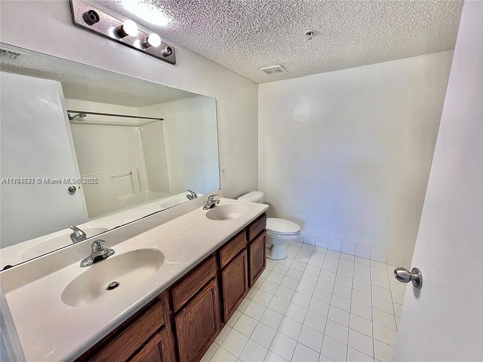 Real estate property located at 9905 Westwood Dr #12-3, Broward, Nob Hill Landings Condomi, Tamarac, FL