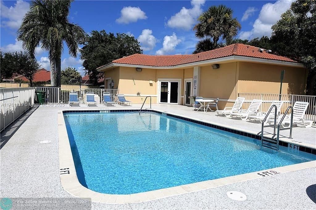 Real estate property located at 9905 Westwood Dr #12-3, Broward, Nob Hill Landings Condomi, Tamarac, FL