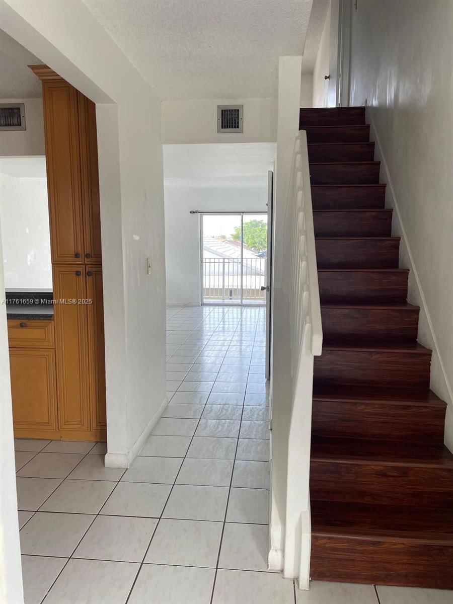 Real estate property located at 2750 76th St #201, Miami-dade, Terrazas Del Sol Condo, Hialeah, FL