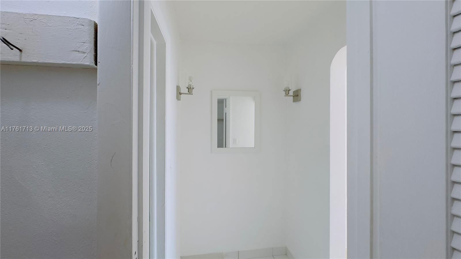 Real estate property located at 2851 Leonard Dr J204, Miami-dade, Point East Sec Ii Condo, Aventura, FL