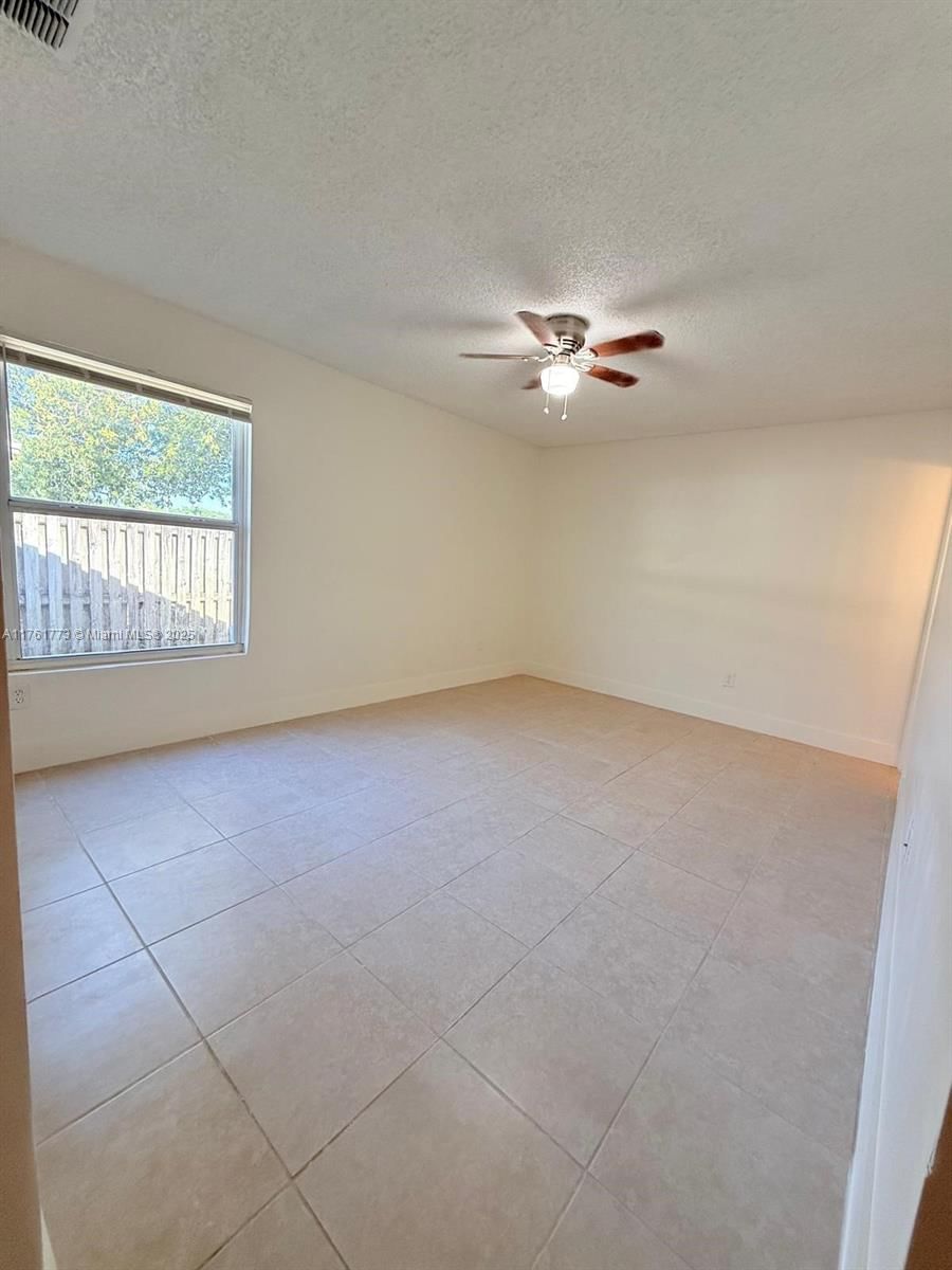 Real estate property located at 1721 84th Ave, Broward, University Park Parcels 4, Miramar, FL