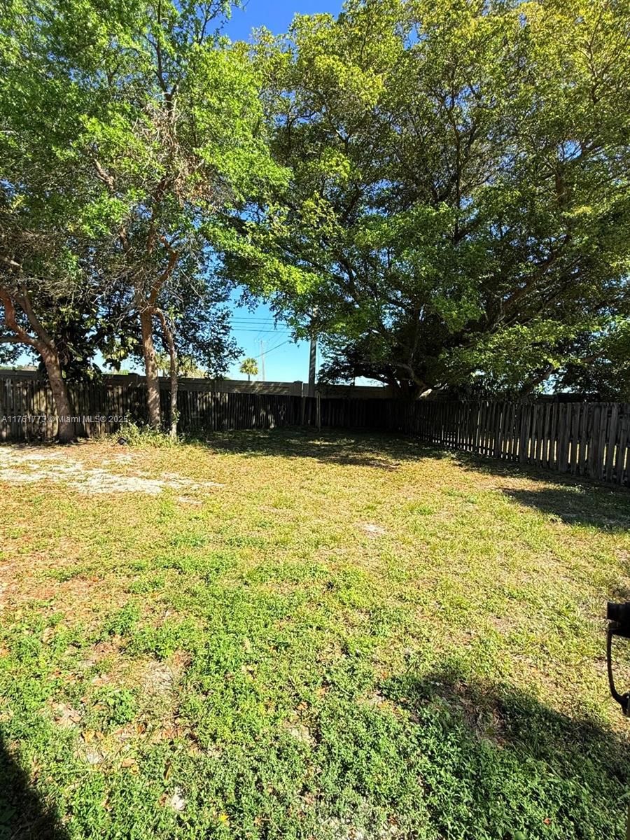 Real estate property located at 1721 84th Ave, Broward, University Park Parcels 4, Miramar, FL