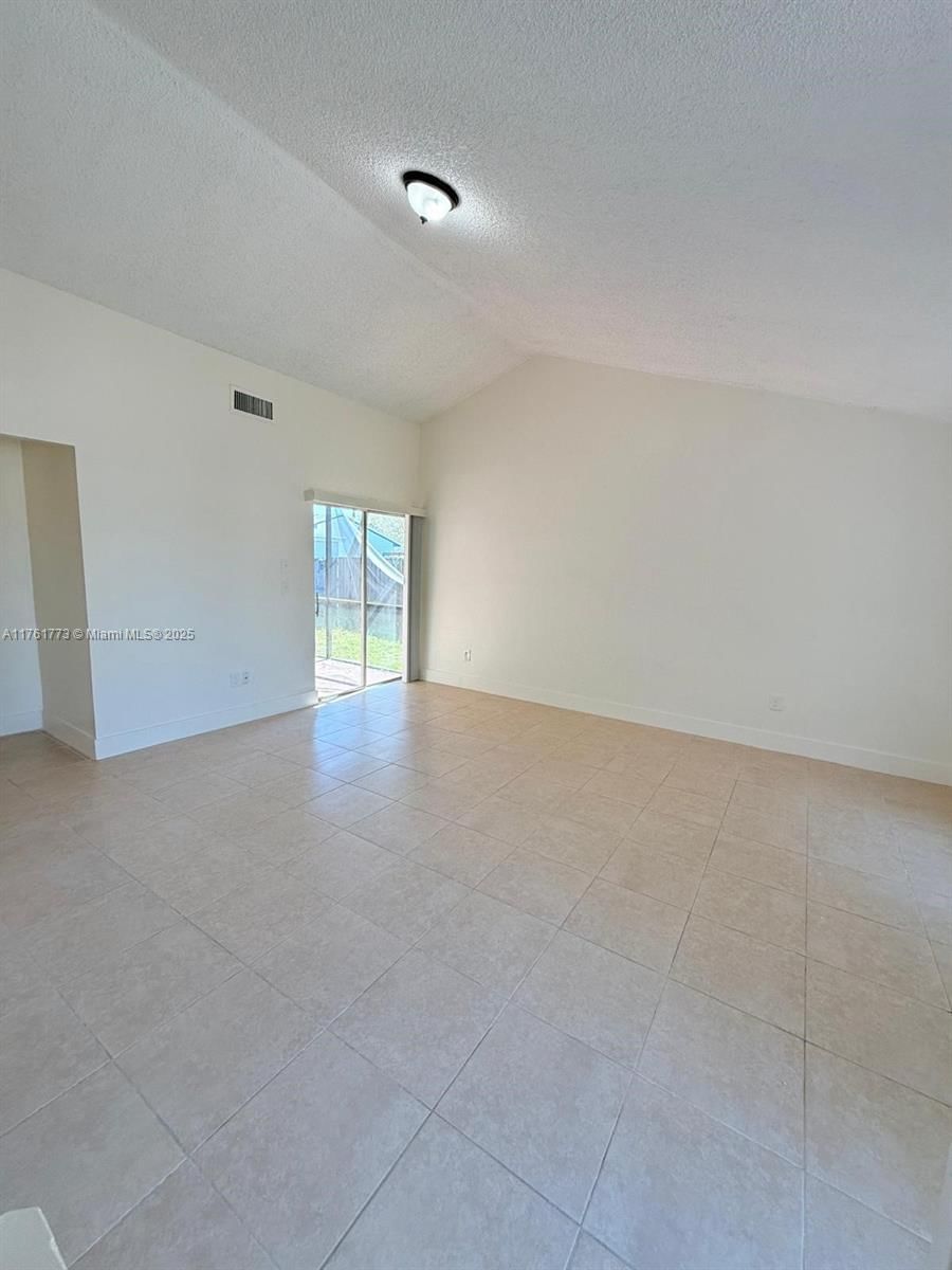 Real estate property located at 1721 84th Ave, Broward, University Park Parcels 4, Miramar, FL