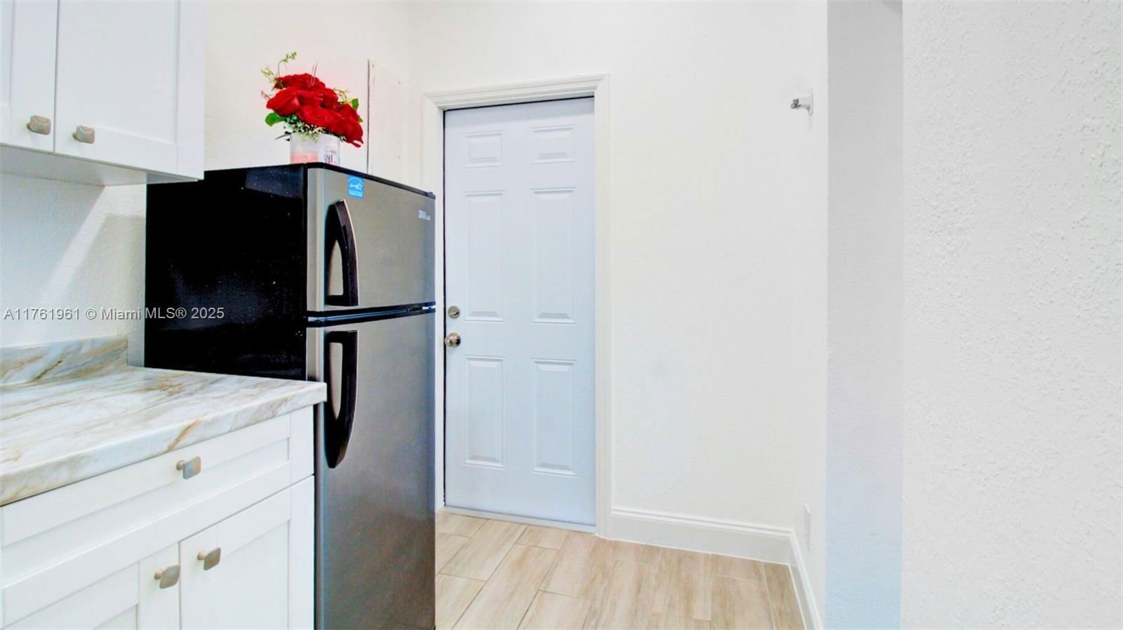 Real estate property located at 6110 Waterway, Miami-dade, Central Miami Pt 1, Miami, FL