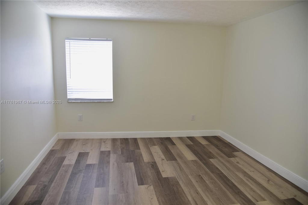 Real estate property located at 6070 18th Ave #310, Miami-dade, Palmetto Springs Condo Vi, Hialeah, FL