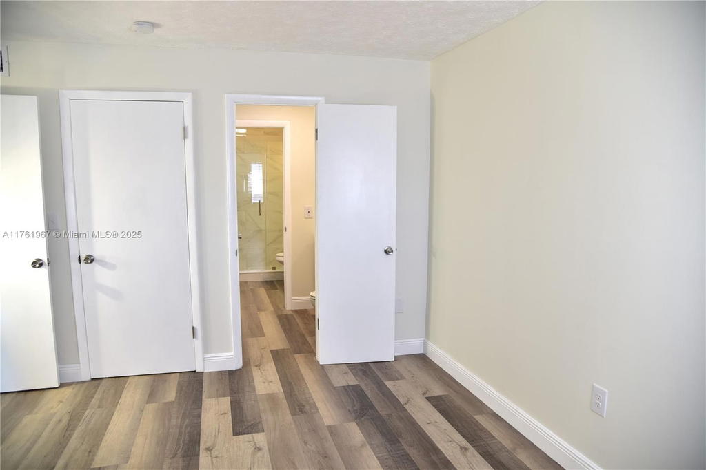 Real estate property located at 6070 18th Ave #310, Miami-dade, Palmetto Springs Condo Vi, Hialeah, FL