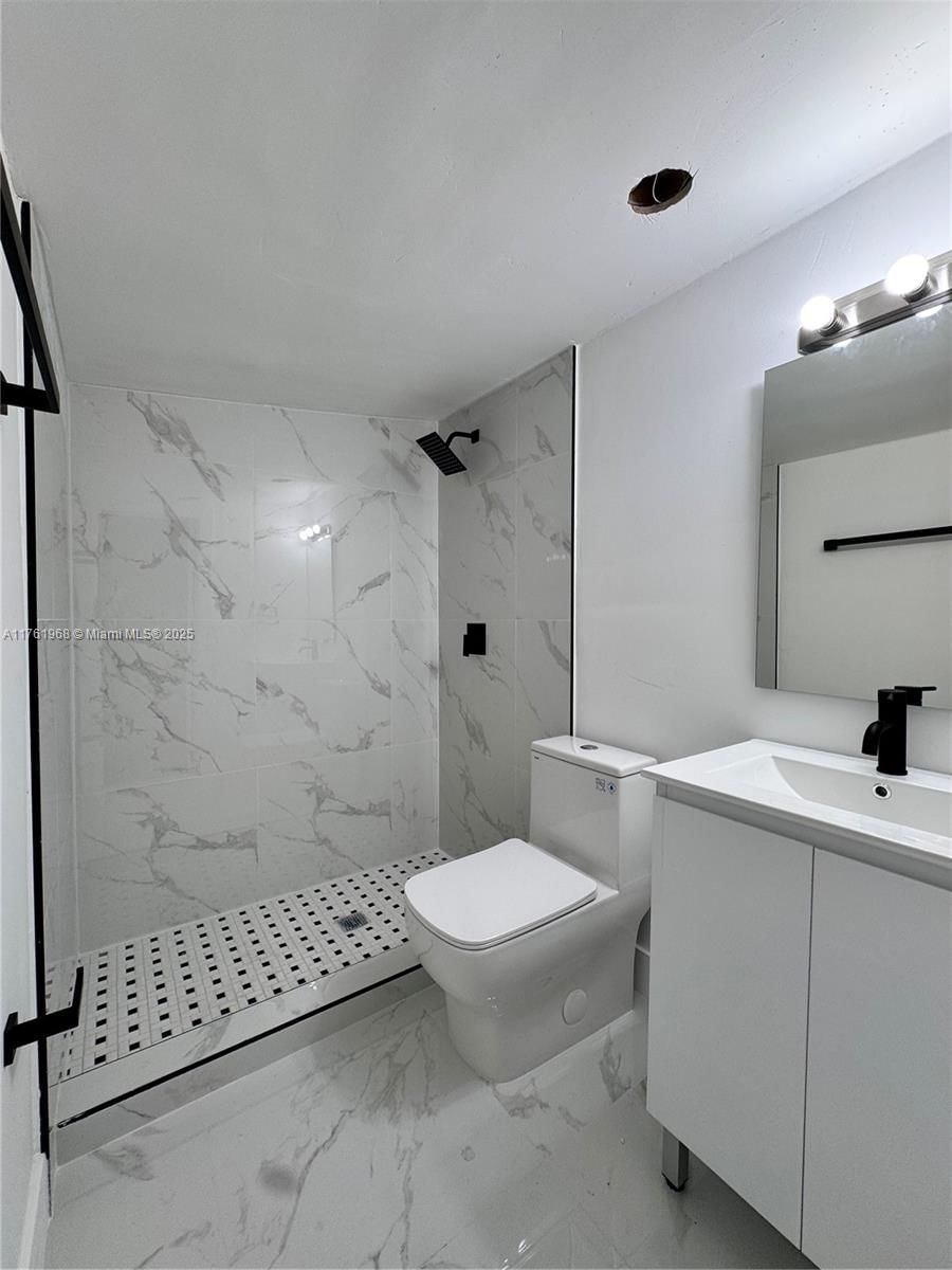 Real estate property located at 1145 70th Pl, Miami-dade, Lake View Park Sec 2, Hialeah, FL