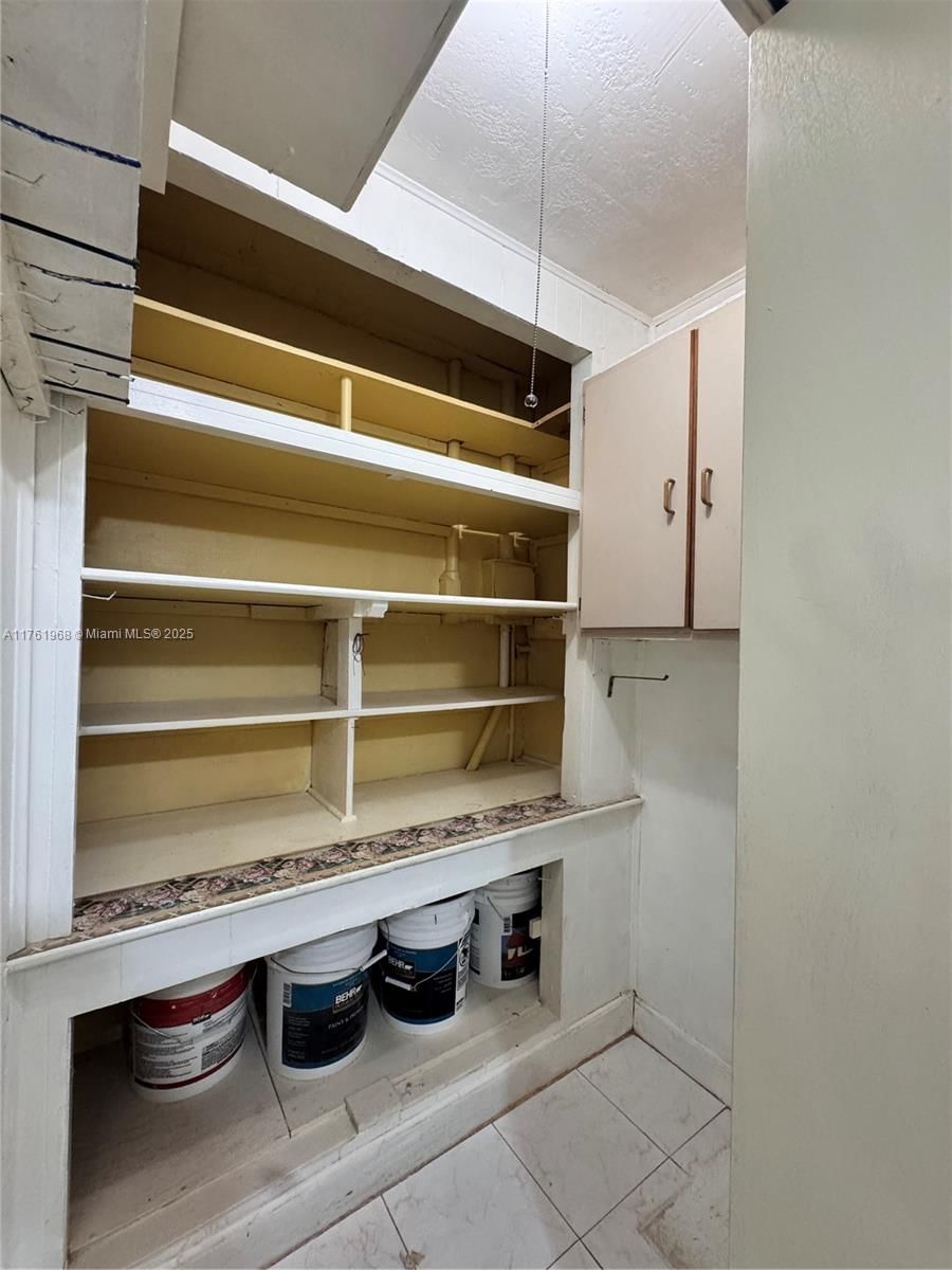Real estate property located at 1145 70th Pl, Miami-dade, Lake View Park Sec 2, Hialeah, FL