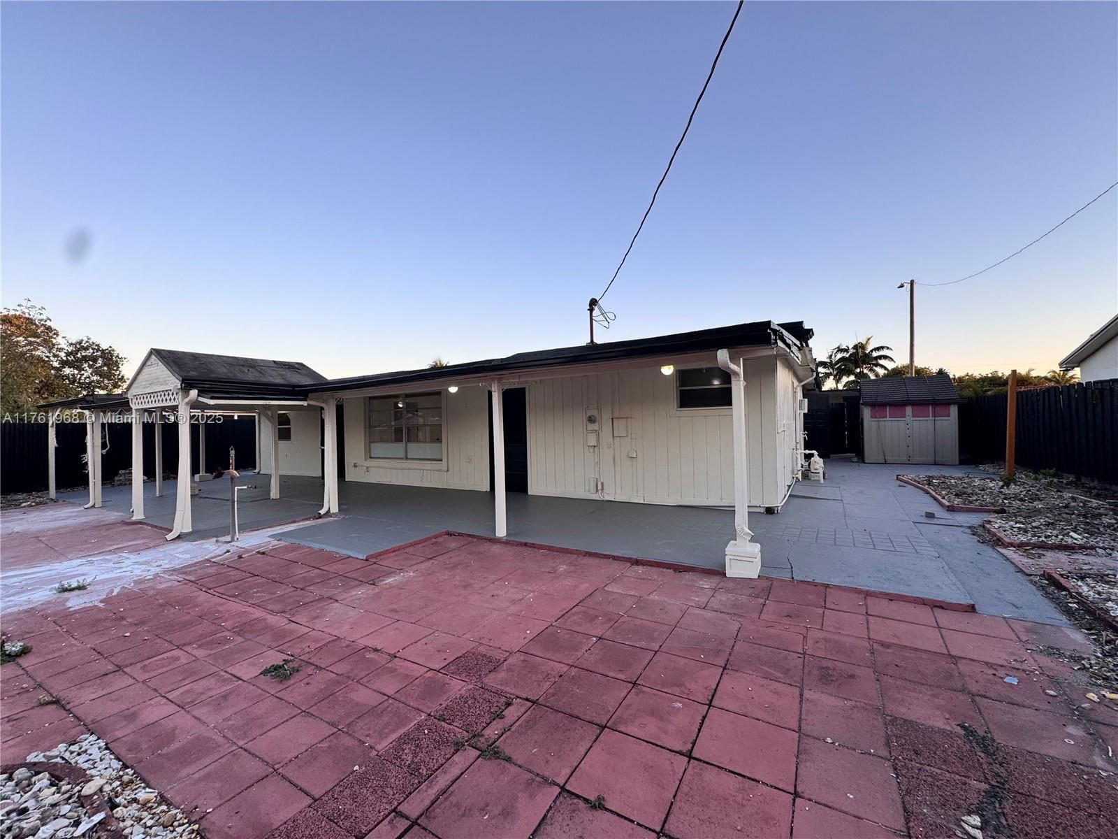 Real estate property located at 1145 70th Pl, Miami-dade, Lake View Park Sec 2, Hialeah, FL