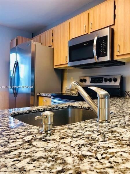 Real estate property located at 7740 50th St #210, Broward, Cascades Of Lauderhill 2, Lauderhill, FL