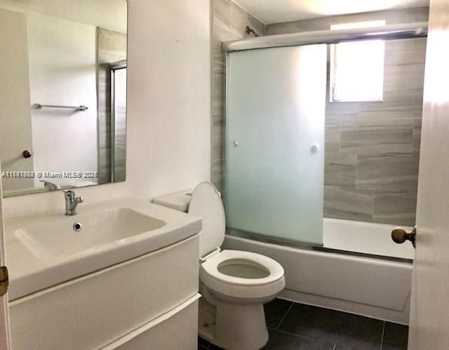 Real estate property located at 7740 50th St #210, Broward, Cascades Of Lauderhill 2, Lauderhill, FL