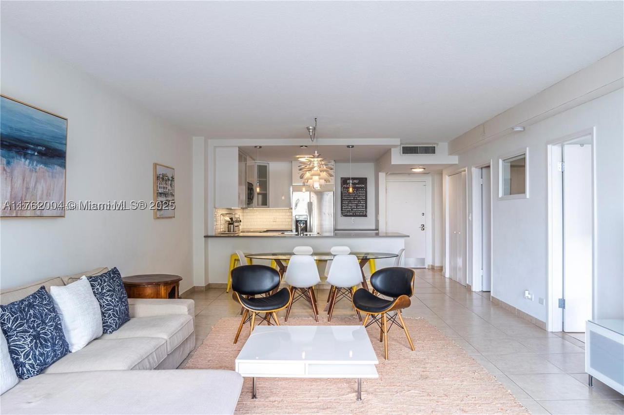 Real estate property located at , Miami-dade, The Pavilion Condo, Miami Beach, FL