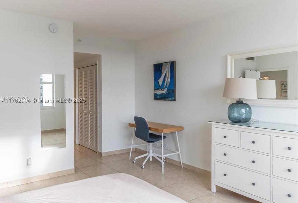 Real estate property located at , Miami-dade, The Pavilion Condo, Miami Beach, FL