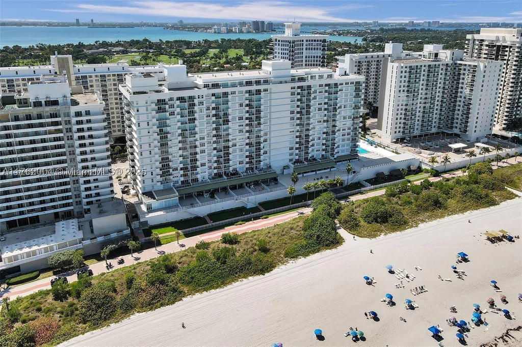 Real estate property located at , Miami-dade, The Pavilion Condo, Miami Beach, FL