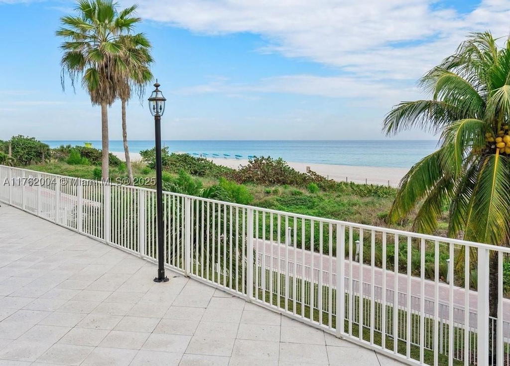 Real estate property located at , Miami-dade, The Pavilion Condo, Miami Beach, FL