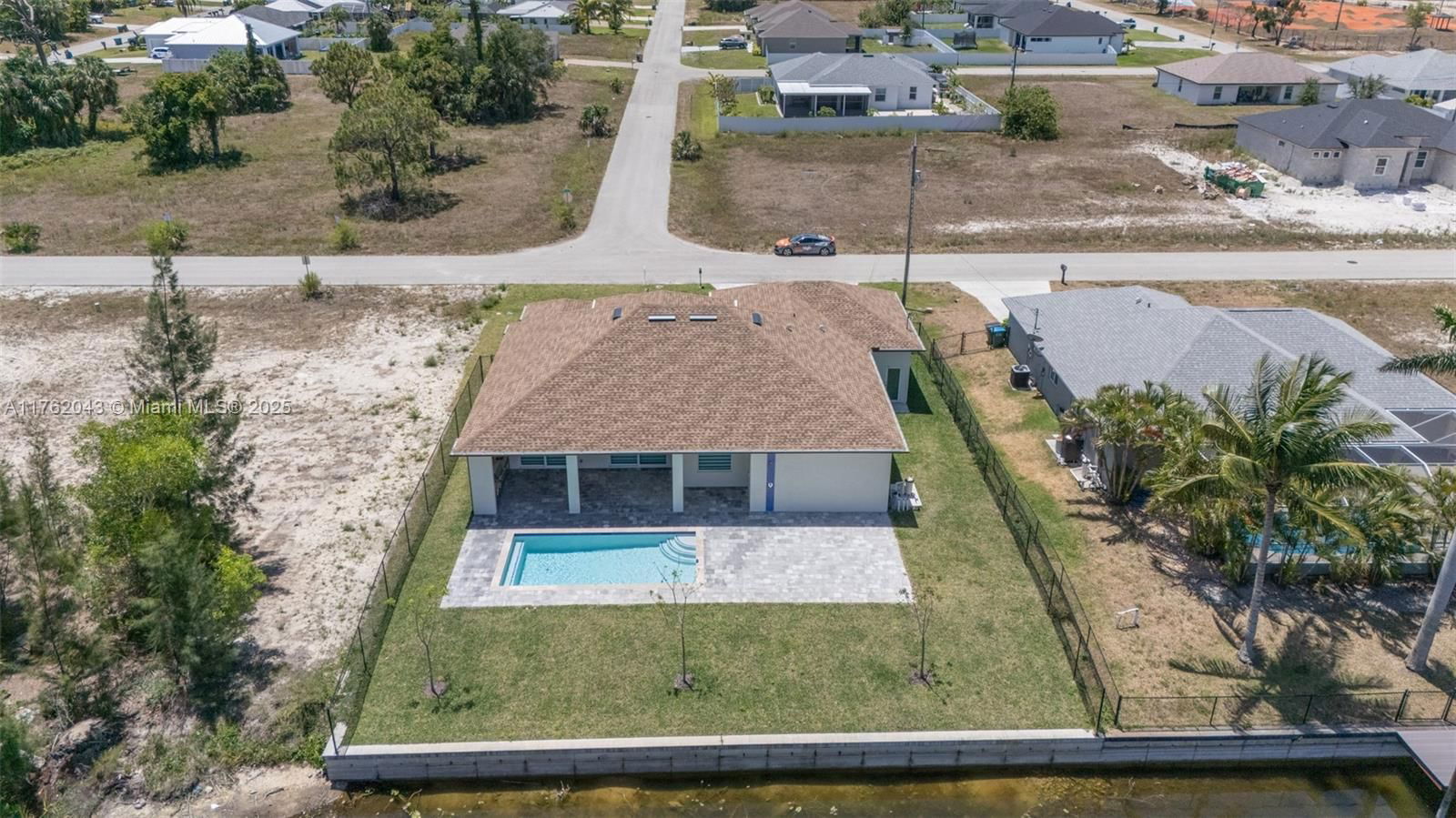 Real estate property located at 601 SW 13TH ST, Lee, Cape Coral, Cape Coral, FL